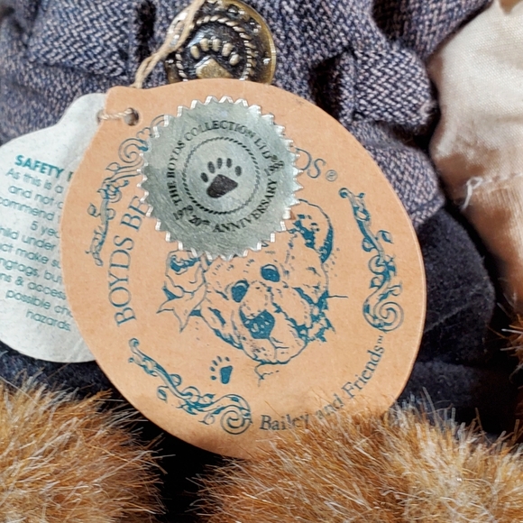 Boyds Bear with Wooden Chair - Picture 3 of 9